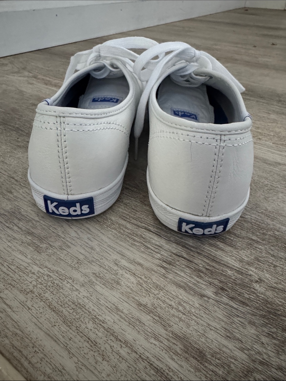 Keds White Leather Size 8 - Picture 4 of 8